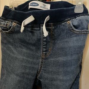 Old Navy boys size 8 shorts